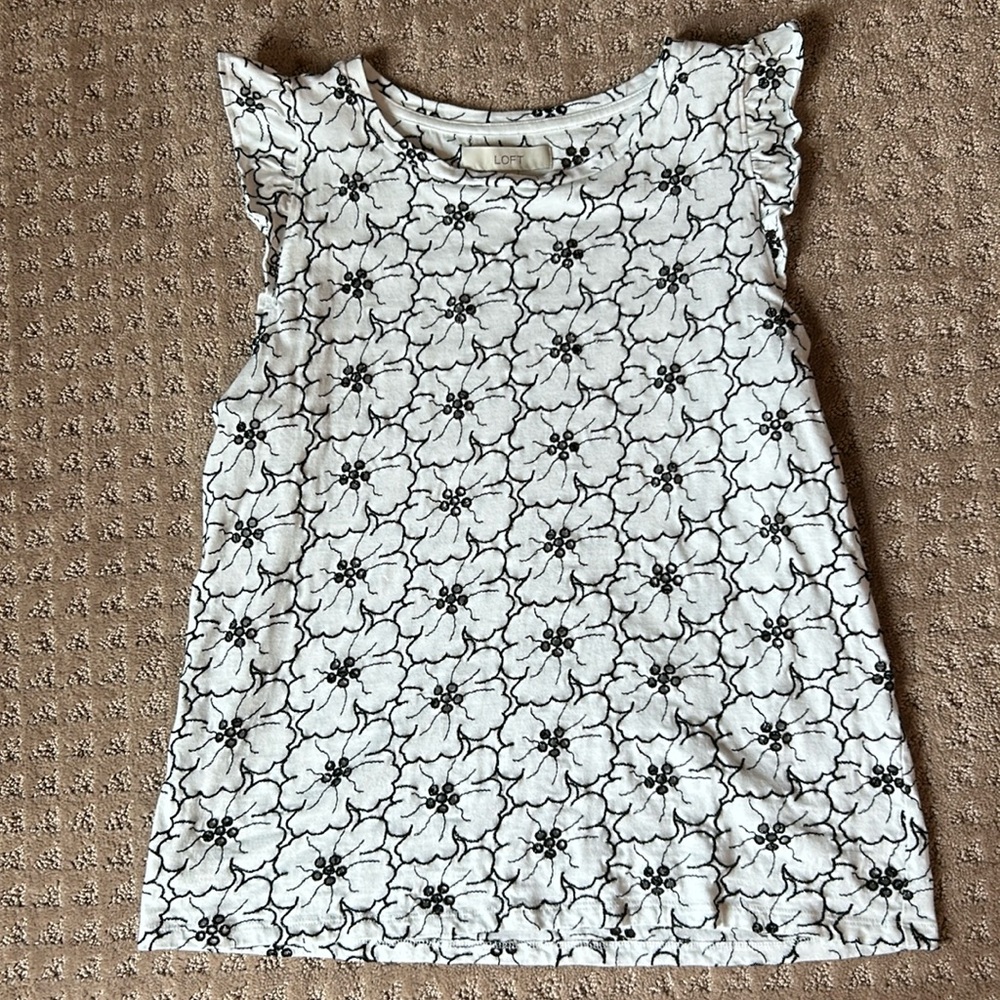 Loft tank top size large